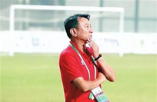 调教女友小说